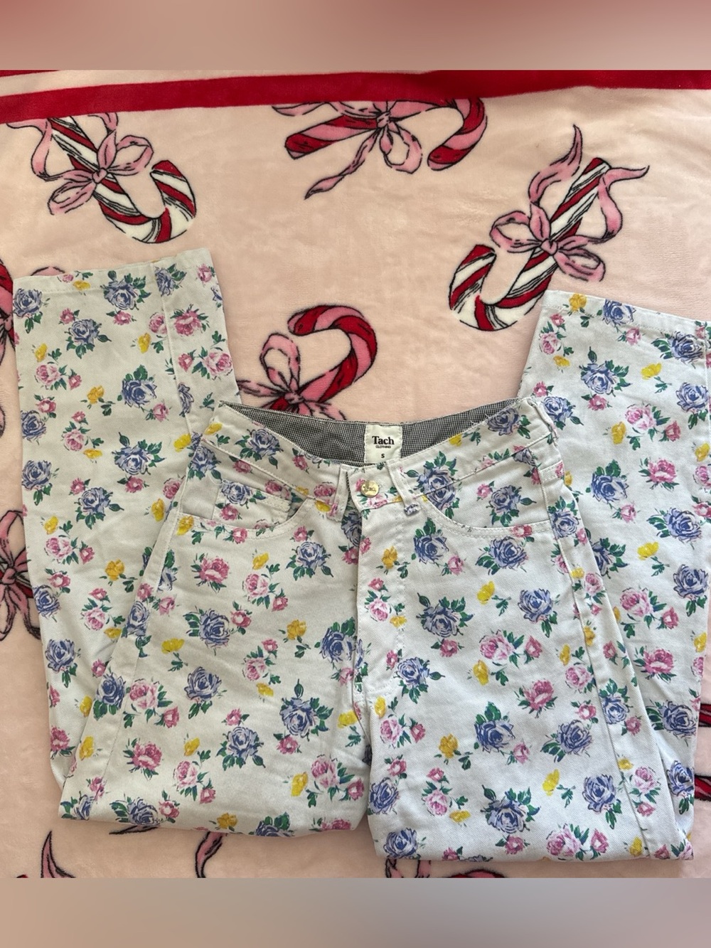 Tach clothing floral rose straight leg jeans S